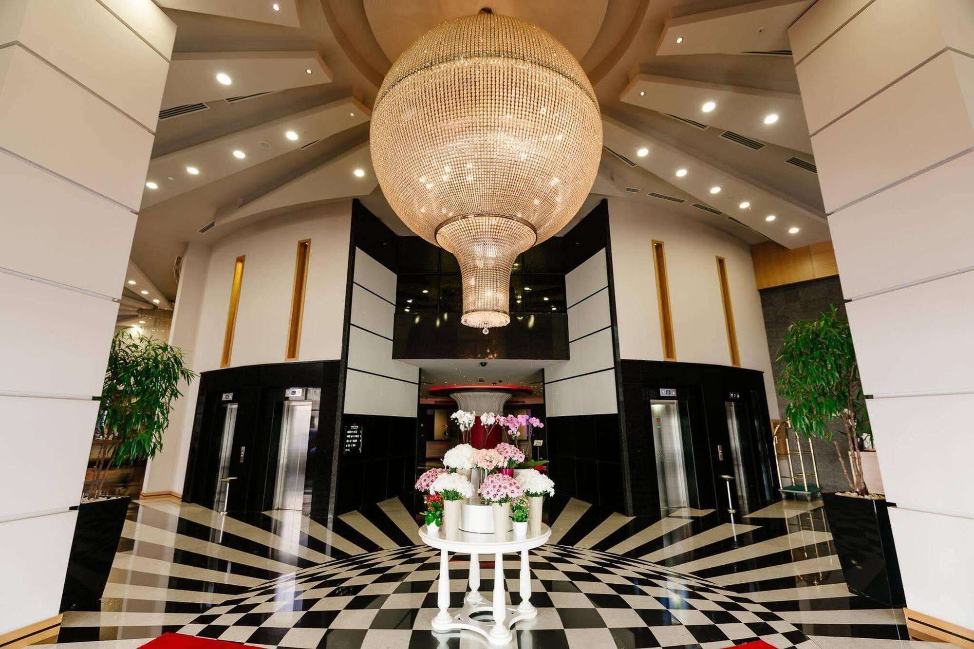 Grand Pasha Luxury Central Nicosia Hotel & Casino Esterno foto